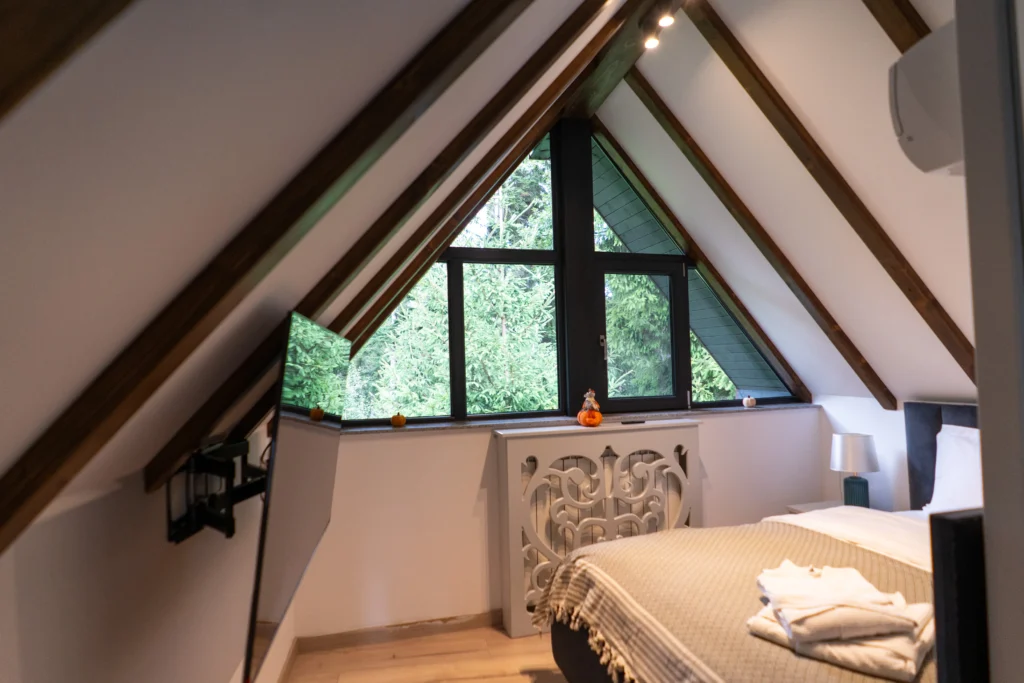 Terasa privată Cabana din pădure - vedere panoramică pădurea de fagi Văratec